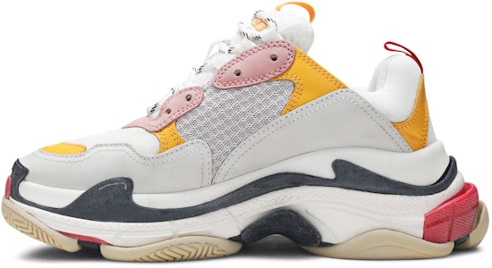 (W) Balenciaga Triple S Trainer 'Putih Kuning' 524038-W0905-9035 Lookbook (W) Balenciaga Triple S Trainer 'Putih Kuning' 524038-W0905-9035