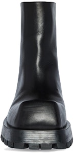 巴黎世家 Trooper 小牛皮短靴 黑色 Shop 巴黎世家 Trooper 小牛皮短靴 黑色