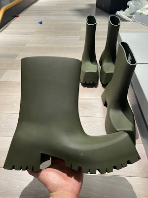Balenciaga Trooper Rubber Boot 'Men's Black' 680660W0FO8 Buy Balenciaga Trooper Rubber Boot 'Men's Black' 680660W0FO8
