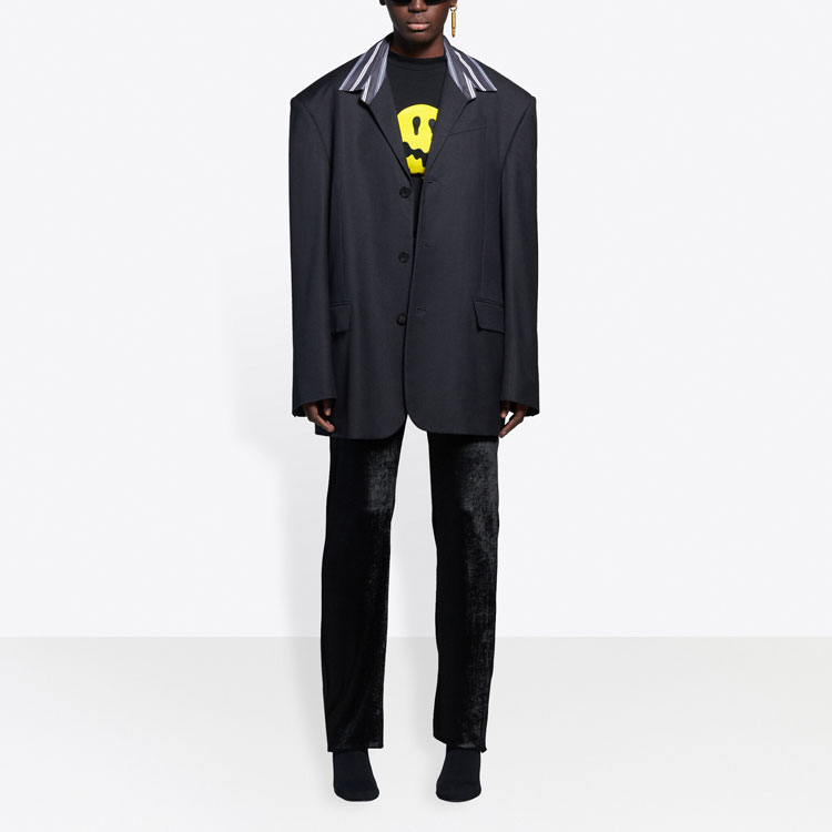 Shop Balenciaga 男女款黑色威爾士羊毛單排扣西裝外套 658941TKT081140