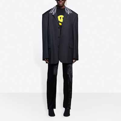 Balenciaga 男女款黑色威爾士羊毛單排扣西裝外套 658941TKT081140 Shop Balenciaga 男女款黑色威爾士羊毛單排扣西裝外套 658941TKT081140