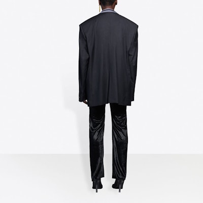 Balenciaga 男女款黑色威爾士羊毛單排扣西裝外套 658941TKT081140 Purchase Balenciaga 男女款黑色威爾士羊毛單排扣西裝外套 658941TKT081140