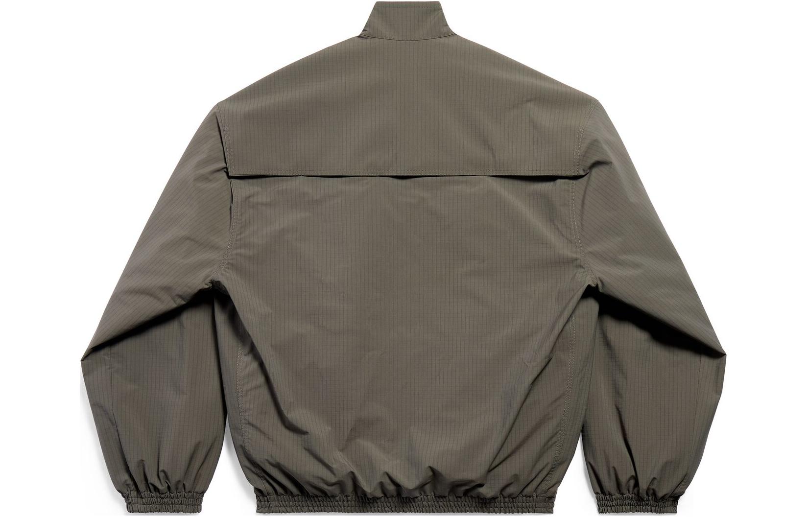 Lookbook Balenciaga Unity Sports Icon Jaket Cocoon Windbreaker Hijau Zaitun. 773048TKO312840