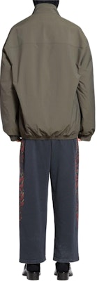 Balenciaga Unity Sports Icon Jaket Cocoon Windbreaker Hijau Zaitun. 773048TKO312840 Purchase Balenciaga Unity Sports Icon Jaket Cocoon Windbreaker Hijau Zaitun. 773048TKO312840