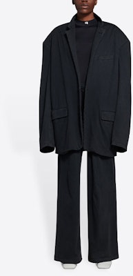 Balenciaga Jaket Hitam Longgar Lengan Panjang dengan Kantung Vintage Knit. 662388TAV041000 Shop Balenciaga Jaket Hitam Longgar Lengan Panjang dengan Kantung Vintage Knit. 662388TAV041000