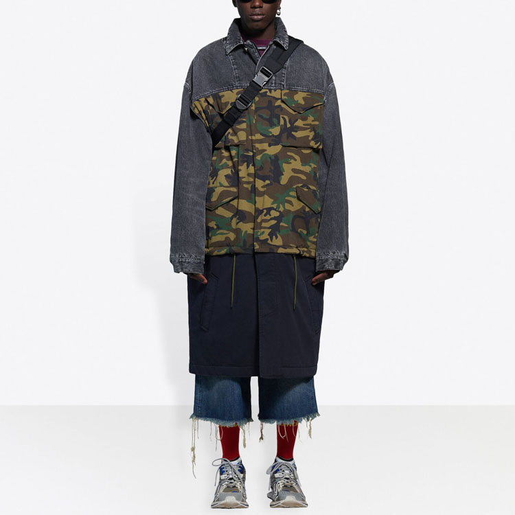 Shop Balenciaga Jaket Trench Gabardine Denim Stretch Camo. 659092TKL142840