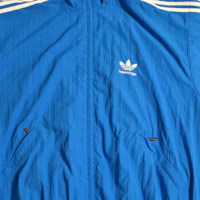Shop Balenciaga x Adidas 標誌印花條紋運動外套 712280TNO244003