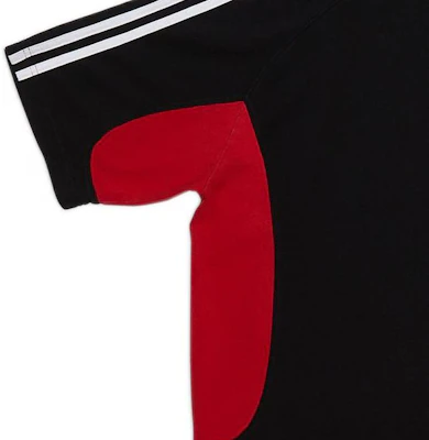 Balenciaga x Adidas Logo Print Striped Trim Crewneck T-Shirt Black. 712401TNVA61003 Sizing Balenciaga x Adidas Logo Print Striped Trim Crewneck T-Shirt Black. 712401TNVA61003