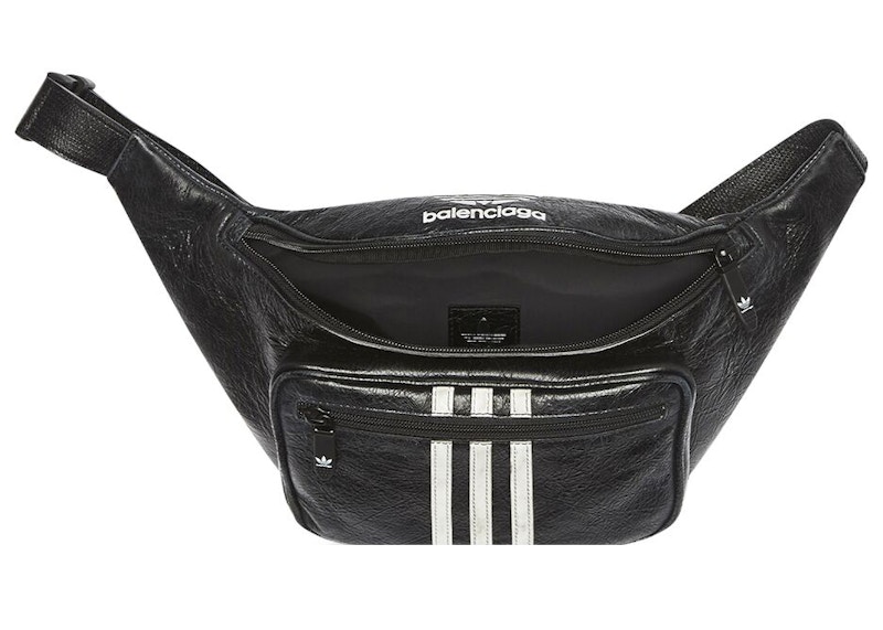 Lookbook Balenciaga x adidas Tas Pinggang Hitam