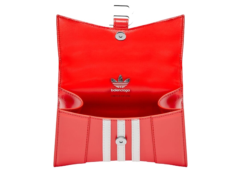 Lookbook Tas Balenciaga x adidas Hourglass XS Box Merah
