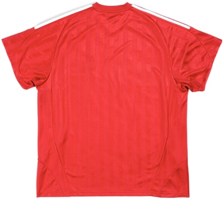 Balenciaga x Adidas Logo Print Striped Crewneck T-Shirt Unisex Red. 723663TNV136400 Lookbook Balenciaga x Adidas Logo Print Striped Crewneck T-Shirt Unisex Red. 723663TNV136400