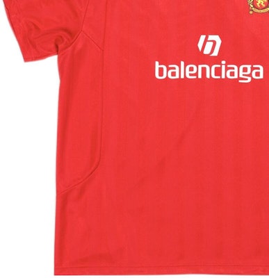 Balenciaga x Adidas Logo Print Striped Crewneck T-Shirt Unisex Red. 723663TNV136400 Sizing Balenciaga x Adidas Logo Print Striped Crewneck T-Shirt Unisex Red. 723663TNV136400