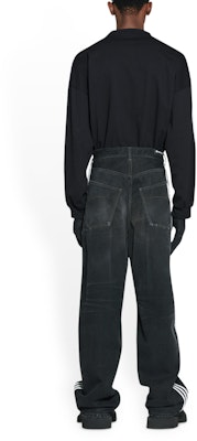 Balenciaga x Adidas Originals FW22 Washed High-Waist Loose Fit Black Jeans Men. 724778TNW541129 Purchase Balenciaga x Adidas Originals FW22 Washed High-Waist Loose Fit Black Jeans Men. 724778TNW541129