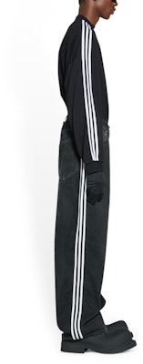 Balenciaga x Adidas Originals FW22 Washed High-Waist Loose Fit Black Jeans Men. 724778TNW541129 Details for Balenciaga x Adidas Originals FW22 Washed High-Waist Loose Fit Black Jeans Men. 724778TNW541129