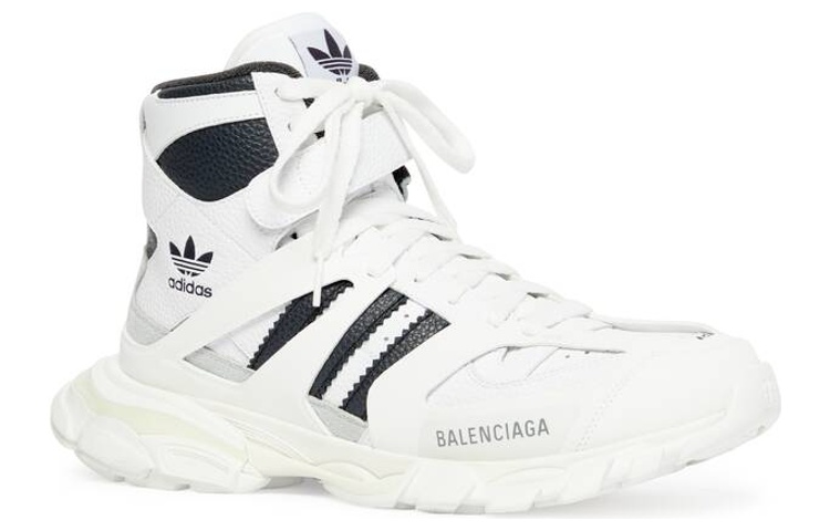 Lookbook 巴黎世家 x 阿迪达斯 Originals Track Forum 运动鞋 '白黑' 712828W3CZ19018