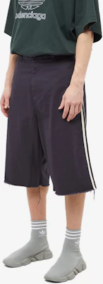Balenciaga x adidas SS23 Navy Logo Print Loose-Fit Shorts. 725587TNP048065 Purchase Balenciaga x adidas SS23 Navy Logo Print Loose-Fit Shorts. 725587TNP048065