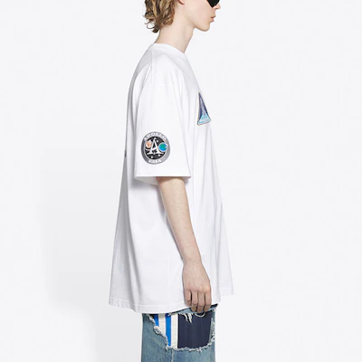 Balenciaga x NASA Logo Cetakan Baju T Putih Regular Fit. 651795TKVD79040 Details for Balenciaga x NASA Logo Cetakan Baju T Putih Regular Fit. 651795TKVD79040