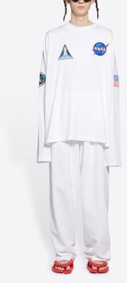 Balenciaga x NASA 宇宙飛船圖案白色長袖圓領T恤 男款 662496TKVD79040 Shop Balenciaga x NASA 宇宙飛船圖案白色長袖圓領T恤 男款 662496TKVD79040