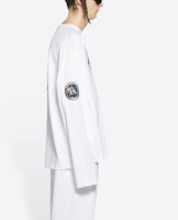 バレンシアガ×NASA 宇宙船プリント ホワイト 長袖クルーネックTシャツ メンズ 662496TKVD79040 Sizing バレンシアガ×NASA 宇宙船プリント ホワイト 長袖クルーネックTシャツ メンズ 662496TKVD79040