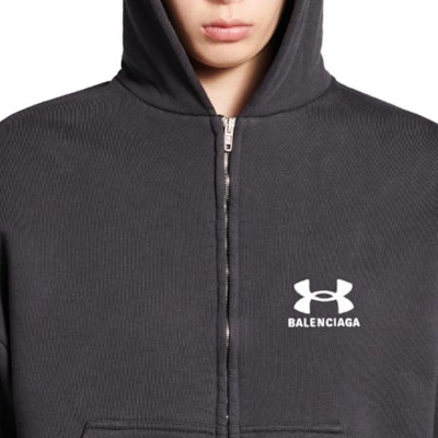 Balenciaga x Under Armour FW24 Sudadera con Capucha Negra Unisex Logo Regular. 803264TRVB89034 Cheap Balenciaga x Under Armour FW24 Sudadera con Capucha Negra Unisex Logo Regular. 803264TRVB89034