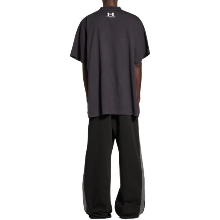 Purchase Balenciaga x Under Armour Logo Print Crewneck Tee SS25 Unisex Black Loose Fit. 787349TRVB79034