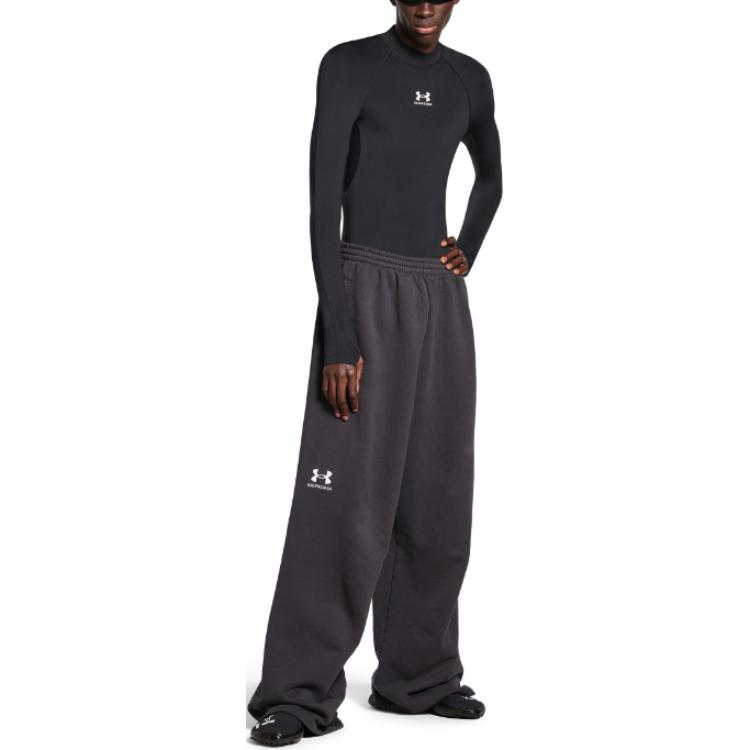 Shop Balenciaga x Under Armour SS25 logo印花針織運動長褲 男女 黑色寬鬆版型 809709TRVB89034