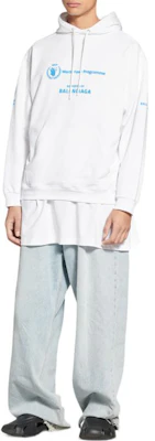 Balenciaga x WFP FW22 Logo Print Pullover Hoodie White Regular Fit. 600583TMVL19086 Shop Balenciaga x WFP FW22 Logo Print Pullover Hoodie White Regular Fit. 600583TMVL19086