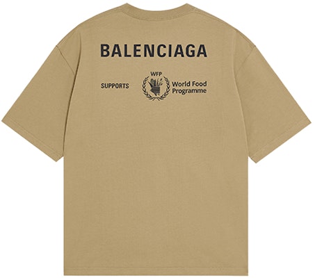 Balenciaga x WFP Logo Print Khaki Crewneck T-Shirt Collaboration. 612966THV849605 Lookbook Balenciaga x WFP Logo Print Khaki Crewneck T-Shirt Collaboration. 612966THV849605