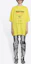 Sizing Camiseta Balenciaga Amarilla Oversize con Estampado de Logo. 651795TKVF87175