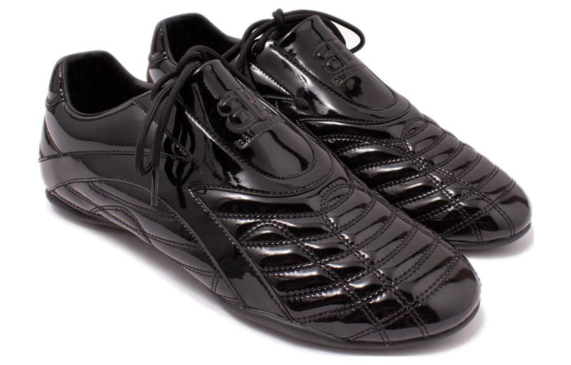 Order 巴黎世家低帮黑色生活方式鞋 617540W2QA11000