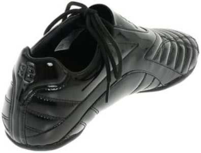 巴黎世家低帮黑色生活方式鞋 617540W2QA11000 Shop 巴黎世家低帮黑色生活方式鞋 617540W2QA11000