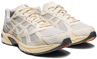 ASICS ballaholic x Asics Gel-1130 'Krim Terang Abu Terang' 1201A804-100 Lookbook ASICS ballaholic x Asics Gel-1130 'Krim Terang Abu Terang' 1201A804-100