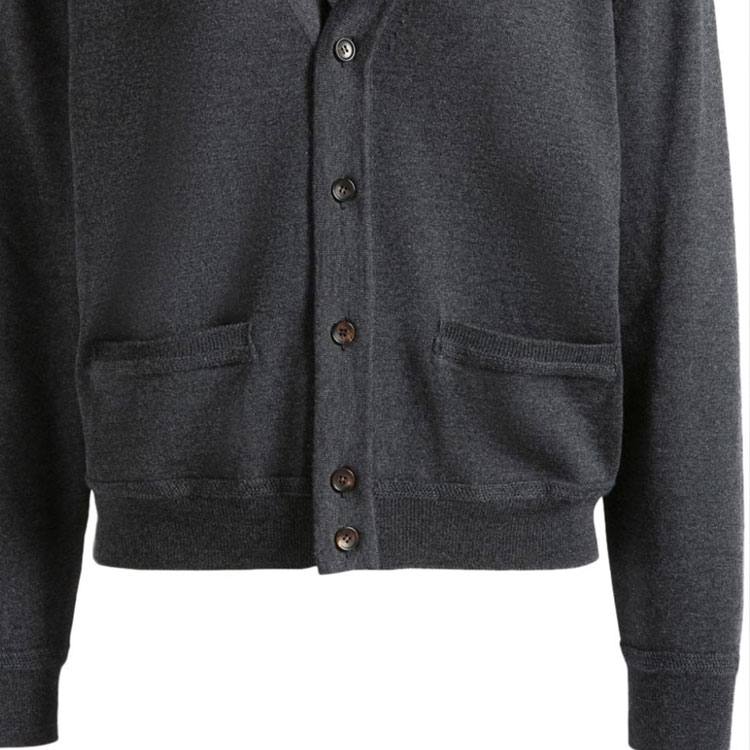 Details for 발리 그레이 V넥 니트 가디건 로고 자수. MKN04QWO046