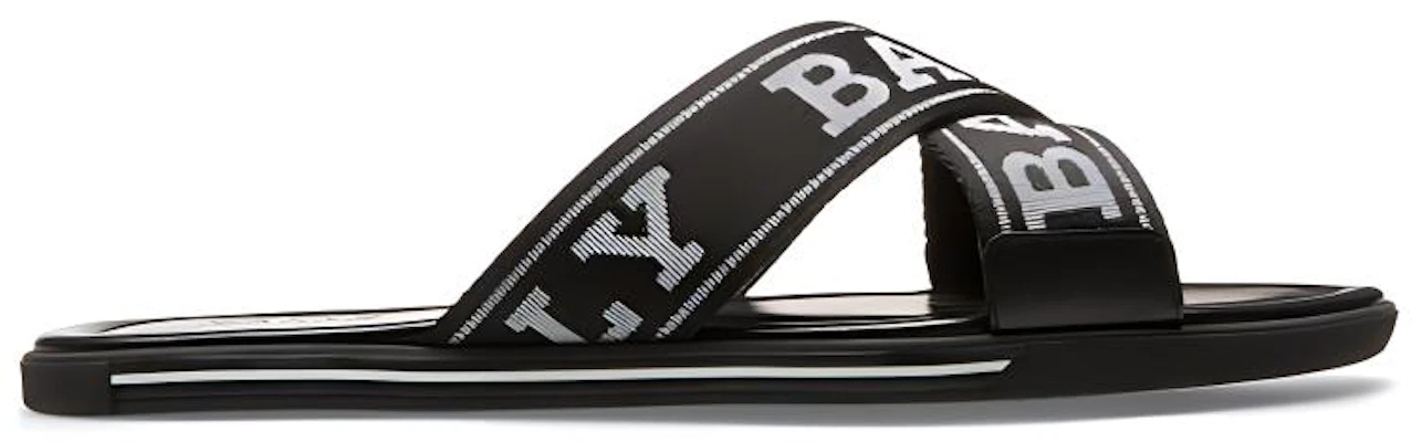 BALLY Bonks 'Parche Patchwork en Cuero y Tela Negra' 6221311 Order BALLY Bonks 'Parche Patchwork en Cuero y Tela Negra' 6221311