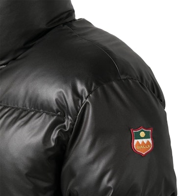 발리 FW23 블랙 솔리드 컬러 집업 스탠드 칼라 재킷. 6305033 Cheap 발리 FW23 블랙 솔리드 컬러 집업 스탠드 칼라 재킷. 6305033