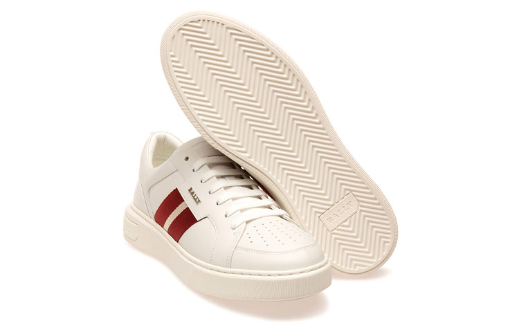 Lookbook BALLY 白色皮面休闲鞋 6236586