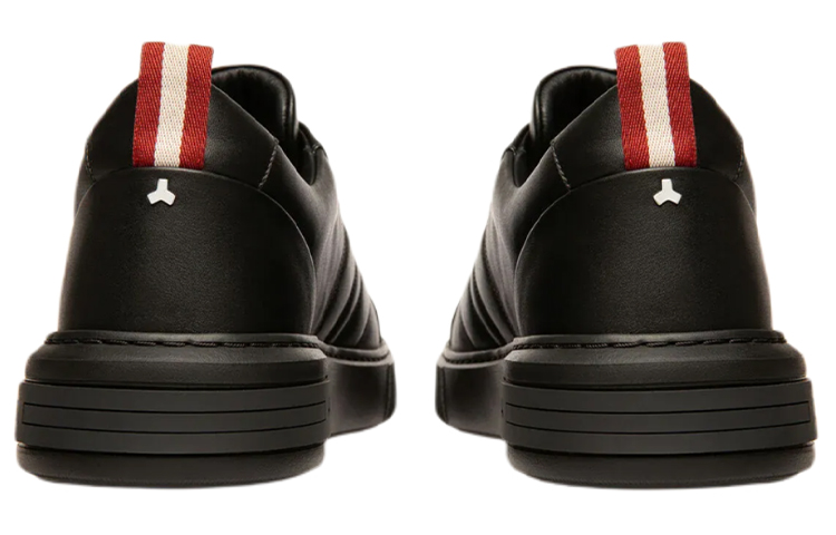 Shop バリー Maxim ブラックレザー 6300150