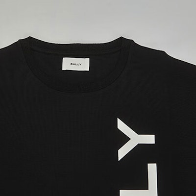 BALLY SS24 黑色字母印花圆领休闲T恤。 6306482 Sizing BALLY SS24 黑色字母印花圆领休闲T恤。 6306482