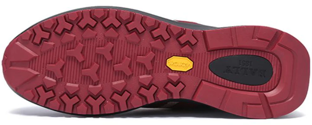 BALLY Sepatu Tali Bergaris 'Merah Putih Hitam' 6302428 Details for BALLY Sepatu Tali Bergaris 'Merah Putih Hitam' 6302428