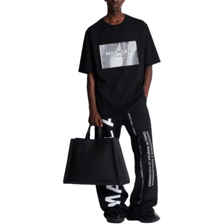 Lookbook 발망 블랙 로고 프린트 크루넥 반팔 티셔츠 CH6EH015-BC69-0PA