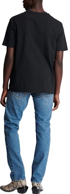 巴尔曼 黑色字母图案设计T恤。 CH1EG000-GD28-EAH Shop 巴尔曼 黑色字母图案设计T恤。 CH1EG000-GD28-EAH