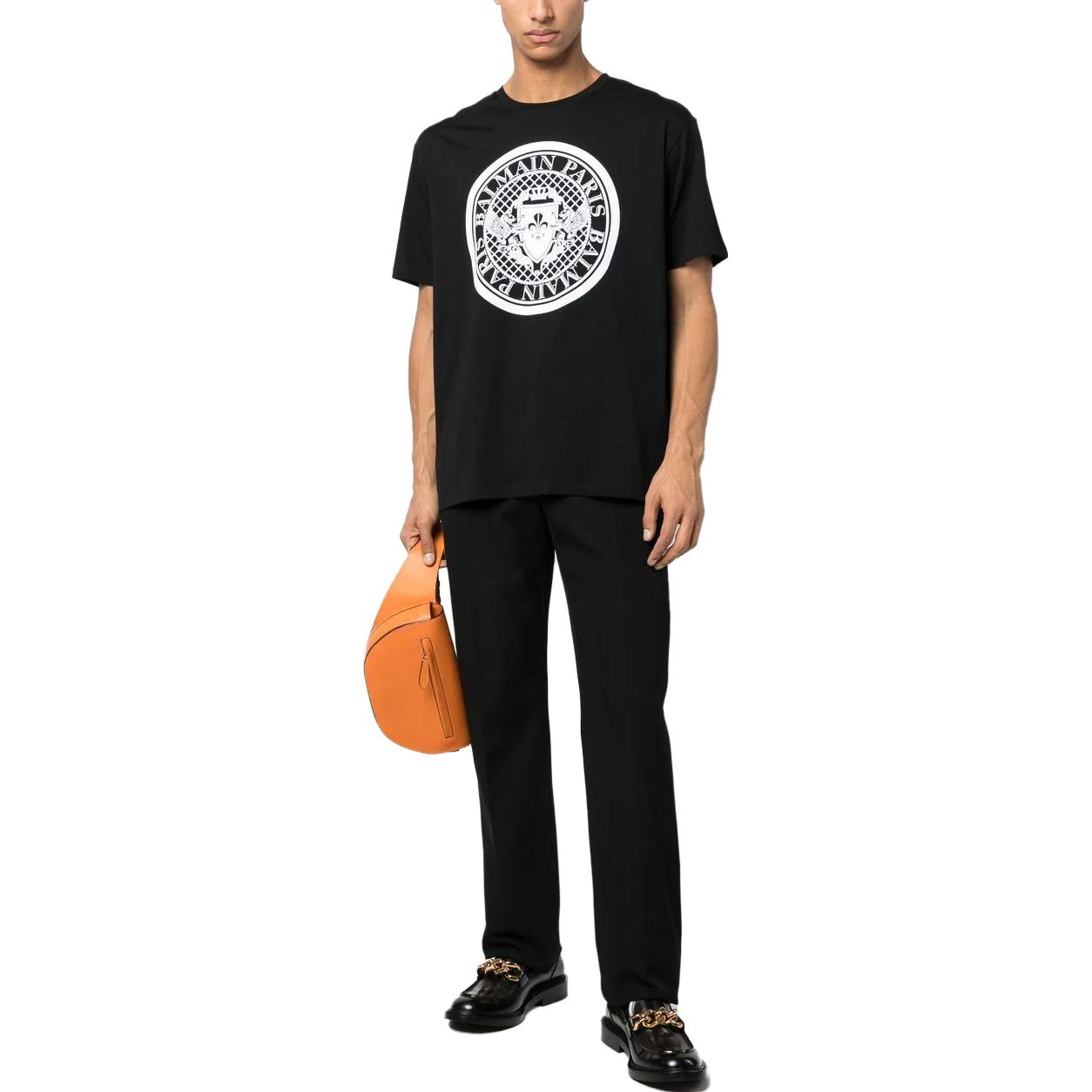 Lookbook BALMAIN 圖案印花黑色短袖圓領T恤 VH1EF010-B030-0PA