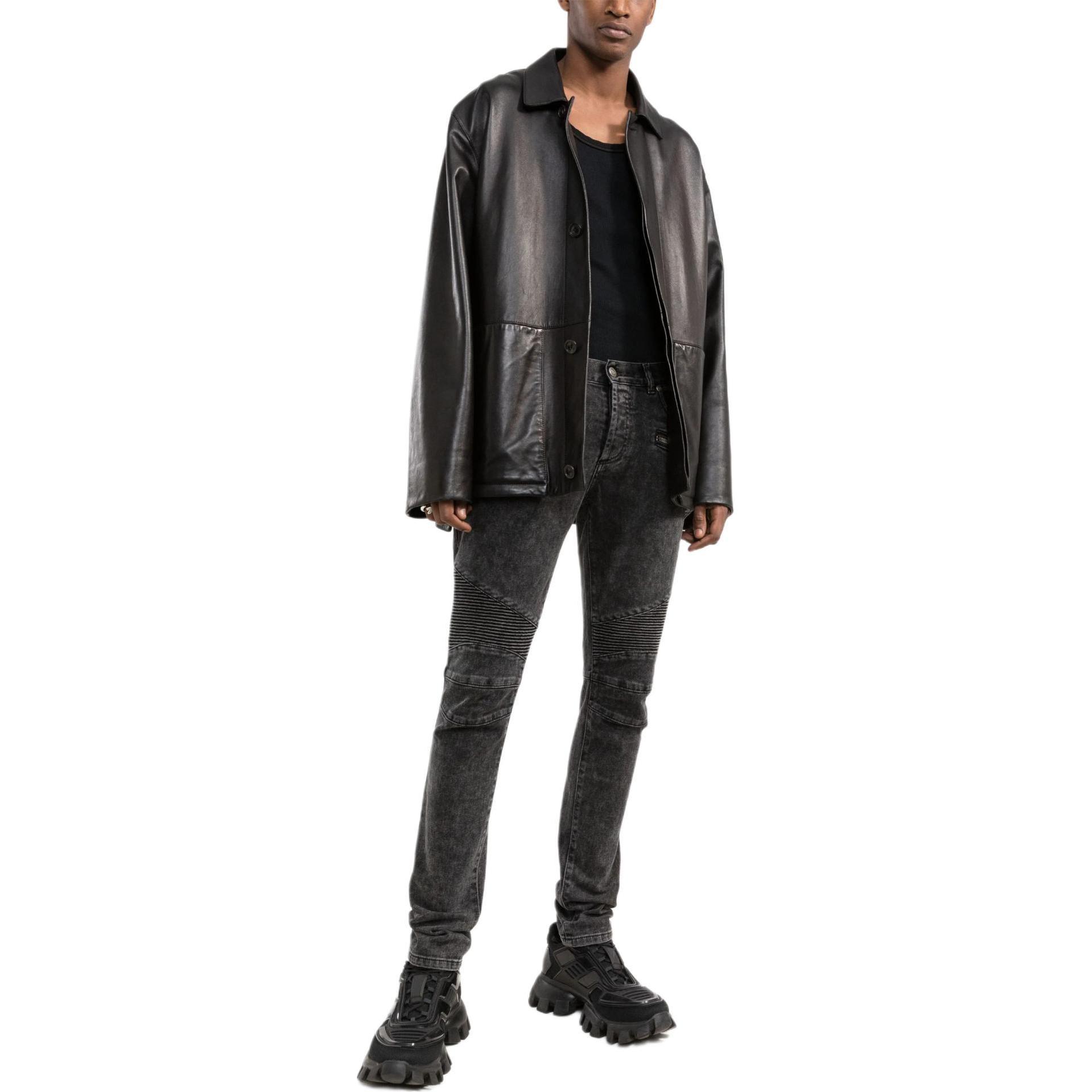 Lookbook BALMAIN Jeans Hitam Slim Fit Ribbed dengan Poket VH1MG005107D0PA