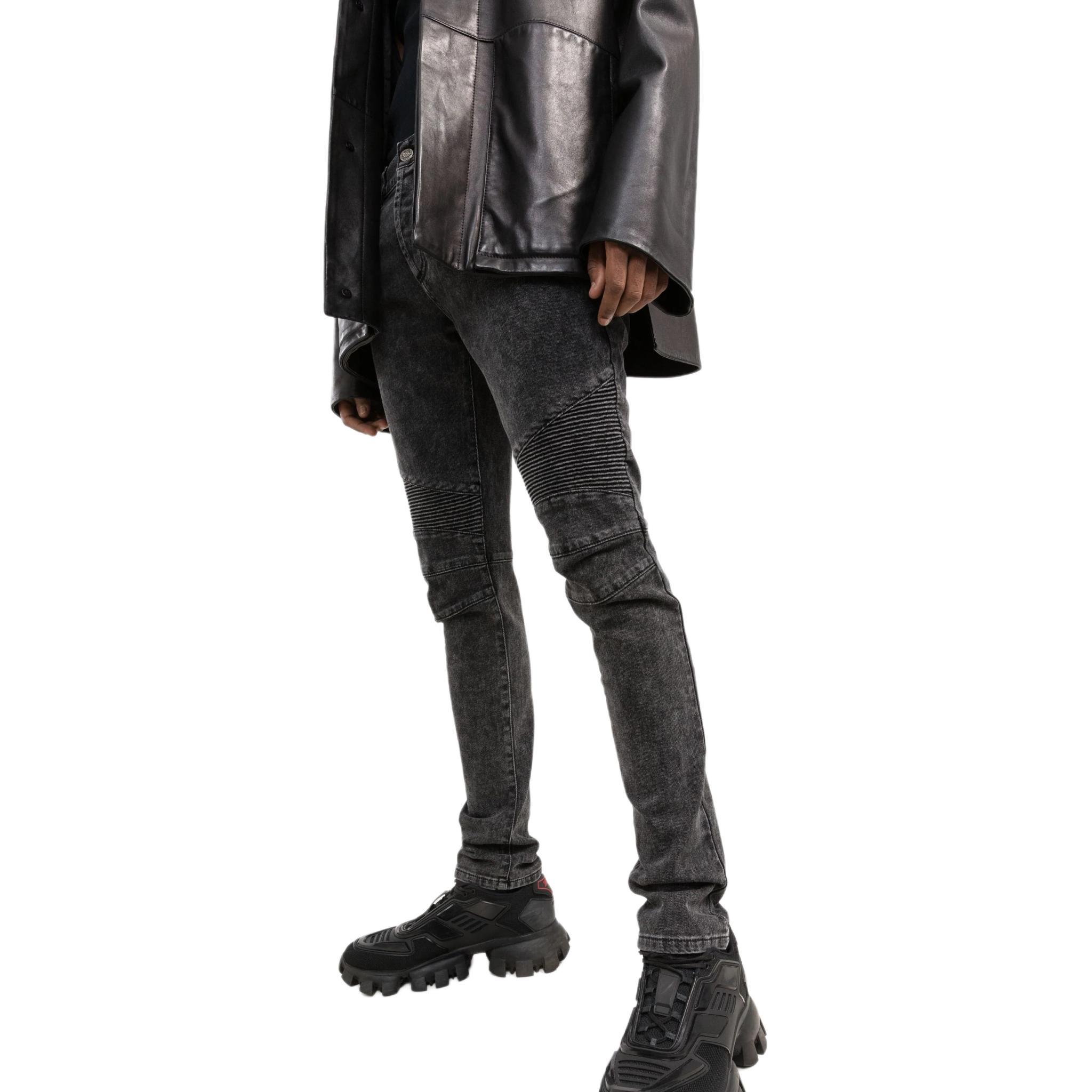 Purchase BALMAIN Jeans Hitam Slim Fit Ribbed dengan Poket VH1MG005107D0PA