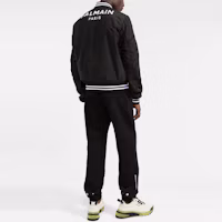 Shop BALMAIN FW21 黑色徽標印花棒球外套 XH1TF086XB27-EAB
