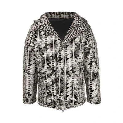 Balmain FW21 Logo Print Puffer Hooded Jacket Black () WH1TP036I687GFE
