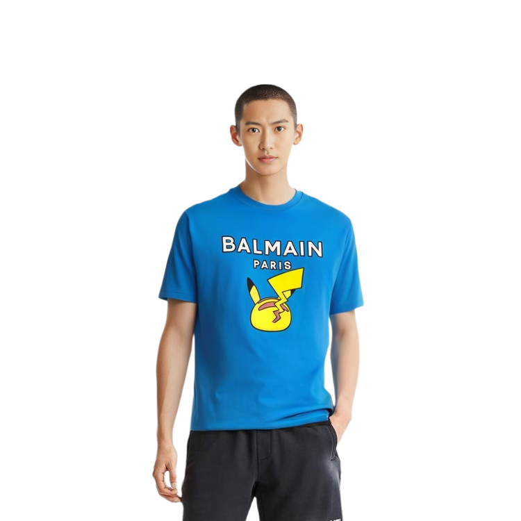 Lookbook 巴尔曼 FW22 浅蓝色卡通字母印花宽松版型T恤 YH3EG000BB39