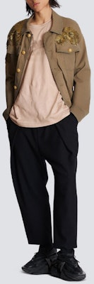 BALMAIN FW22 Gold Letter Print Short Sleeve T-Shirt Fashion Tee AH1EG010GC61-WDV Lookbook BALMAIN FW22 Gold Letter Print Short Sleeve T-Shirt Fashion Tee AH1EG010GC61-WDV