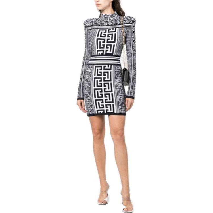 Lookbook Balmain Gaun Mini Leher Tinggi Slim Fit Lengan Panjang Corak Huruf Pelbagai Warna BF1R8018-KE98-GGD