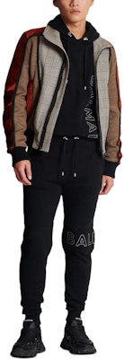 발망 레터 프린트 니트 조거 팬츠 드로스트링 블랙 CH1OB235-BC22-EBP Lookbook 발망 레터 프린트 니트 조거 팬츠 드로스트링 블랙 CH1OB235-BC22-EBP